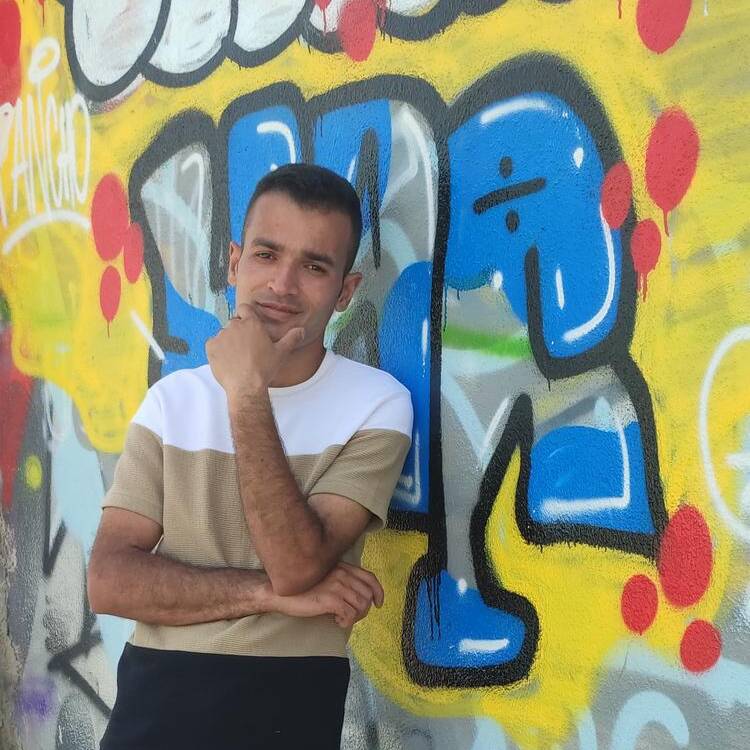 Foto de perfil de Haroon