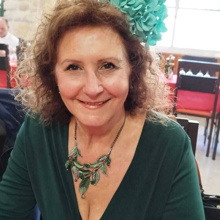 Foto de perfil de M. Angeles
