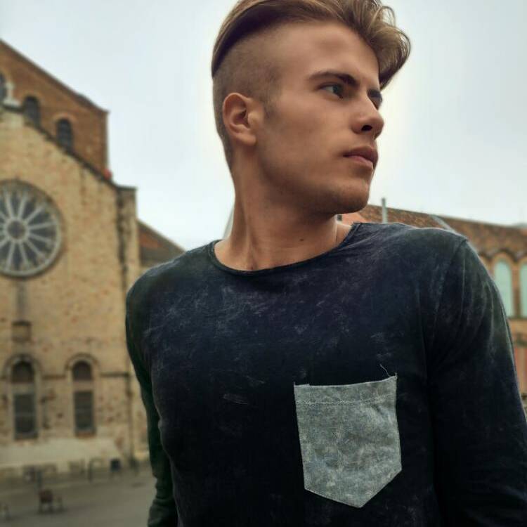 Foto de perfil de Arnausente