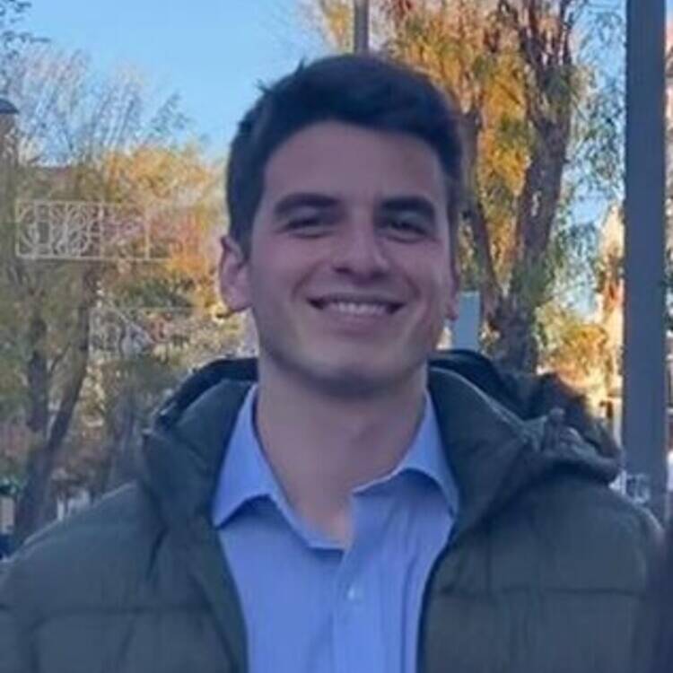 Foto de perfil de adrian poza