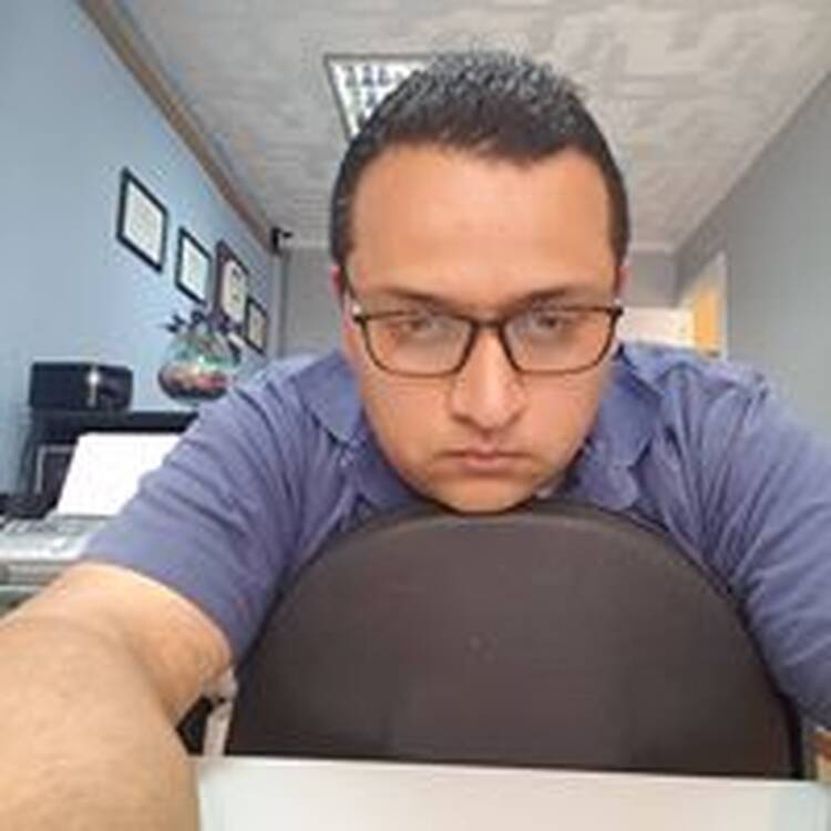 Foto de perfil de Felix Israel Molestina Roca