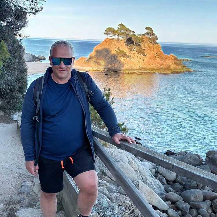 Foto de perfil de Vicente Hernandez