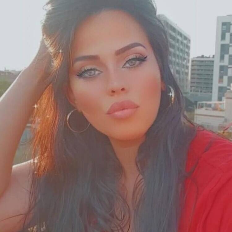 Foto de perfil de mouna