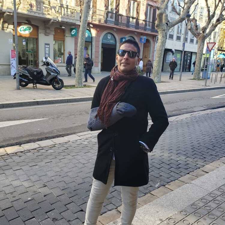 Foto de perfil de H?ctor
